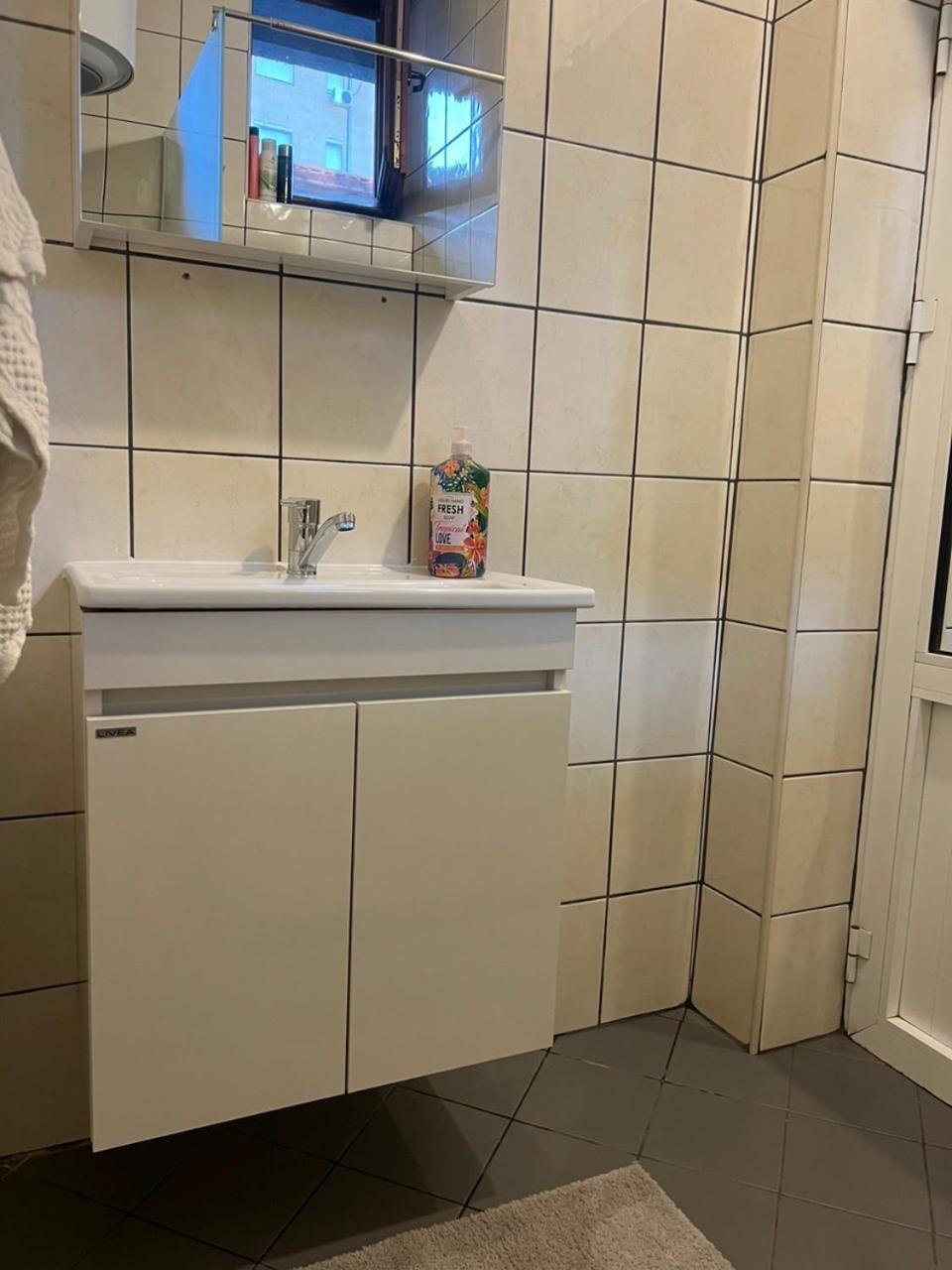 Friendly Rent Appartement Pristina Buitenkant foto